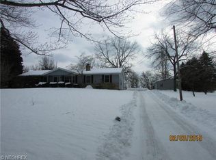 3898 Bassett Rd, Rootstown, OH 44272