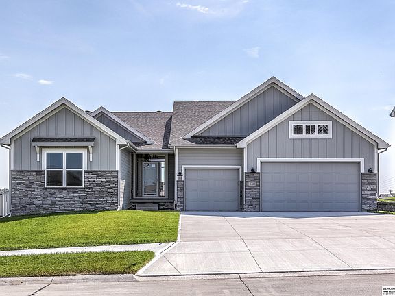 2nd image of 5405 190th St