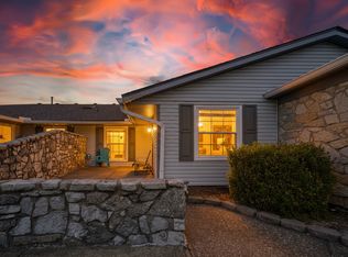 1001 Paradise Ct UNIT F, Greenwood, IN 46143