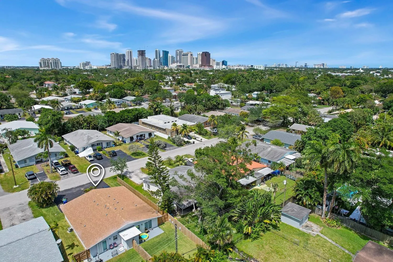 3 bed, 2.0 bath, 1126 sqft, $2,800 — Photo 3