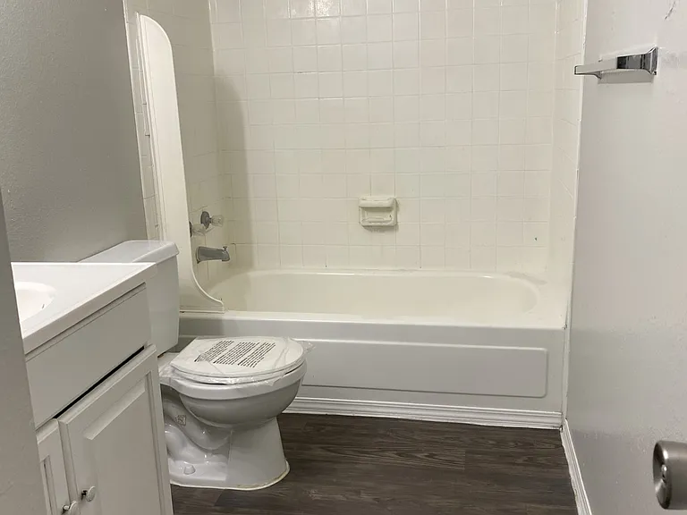 1609 W Schunior Rd #1502 — Photo 7