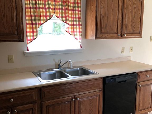 BEAUTIFUL CABINETS