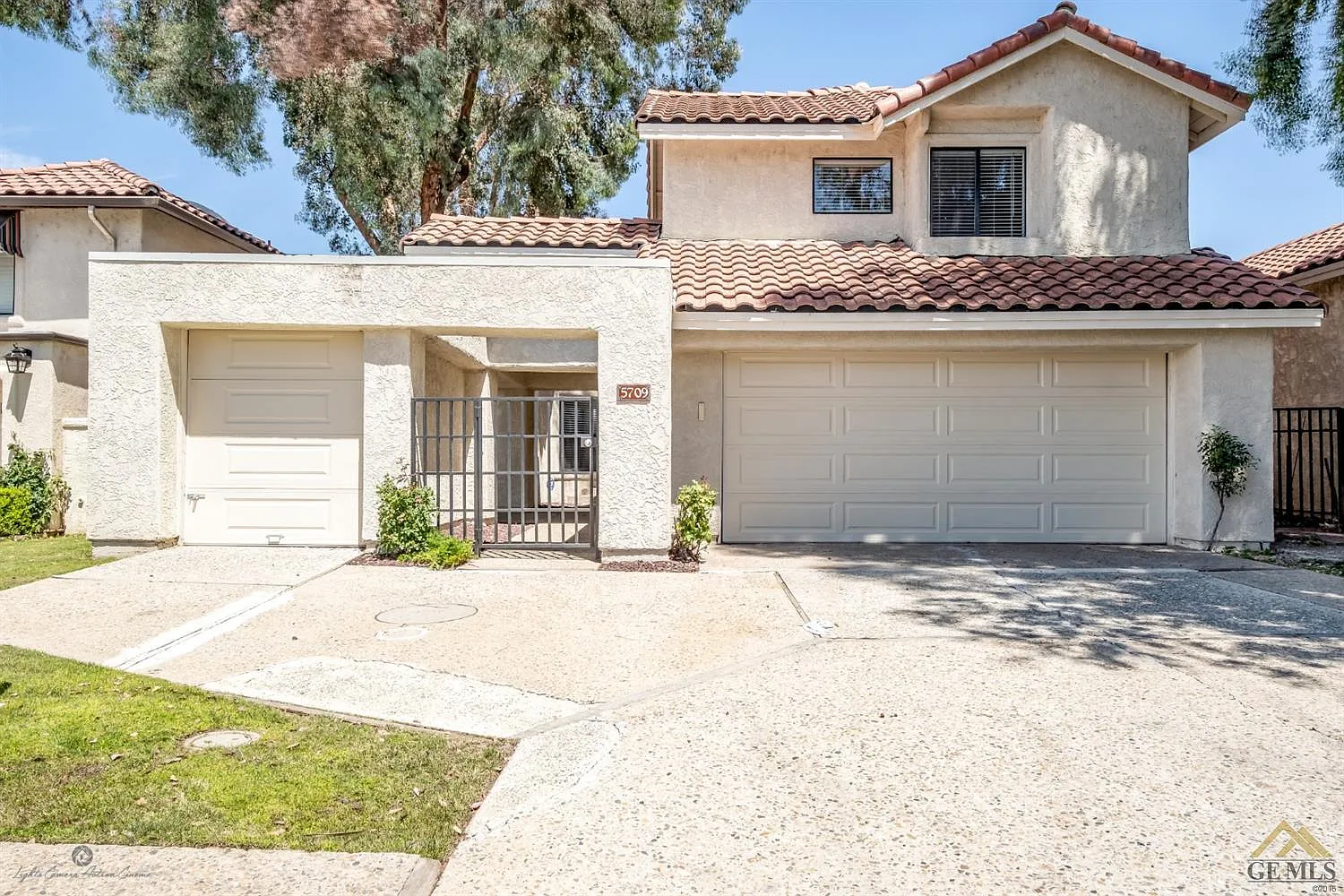 5709 Muirfield Dr photo 1