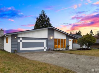 6807 NE 2nd Pl, Renton, WA 98059