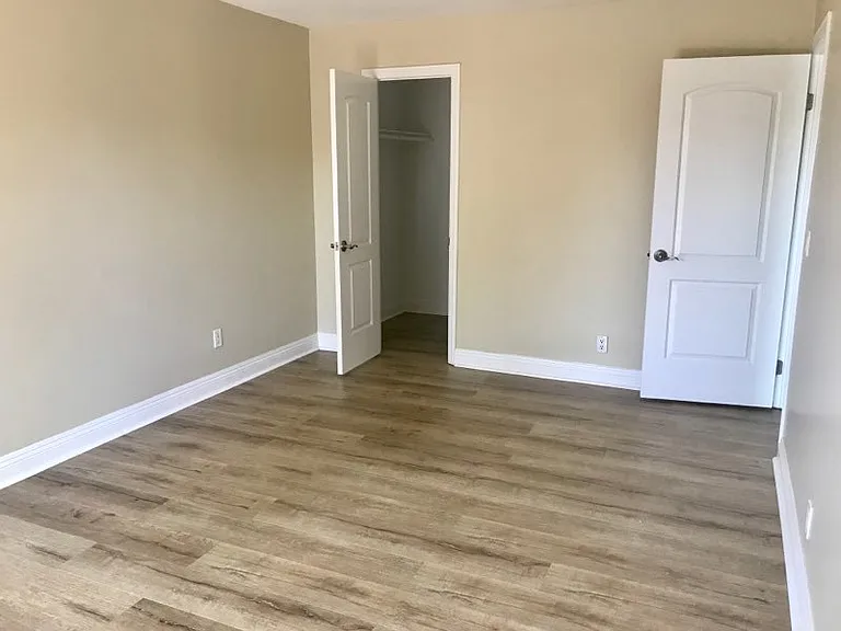 1475 Oakdale Ave — Photo 37