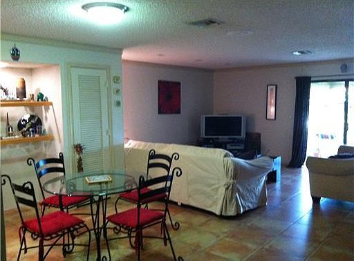 3rd image of 405 N CANAL Pt #105