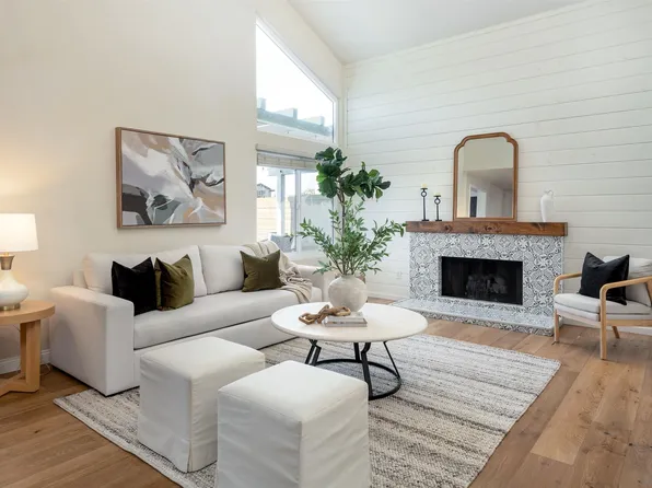 11286 Caminito Aclara, San Diego, CA 92126