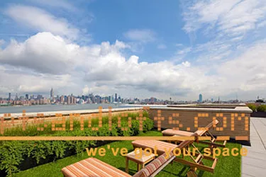 Rented by aptsandlofts.com