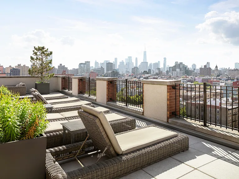 101 Avenue D #7AA — Photo 12