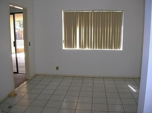 5th image of 3182 San Benito Ave