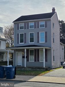 228 E Main St, Elkton, MD, 21921