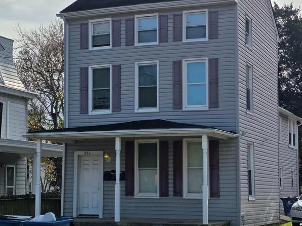 228 E Main St, Elkton, MD 21921