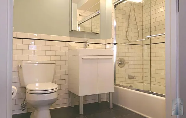 Rented by Skyline Group Real Estate | media 32