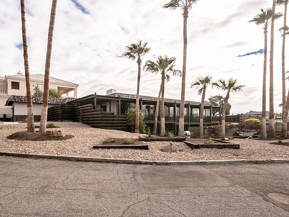 2nd image of 2026 Burke Ln