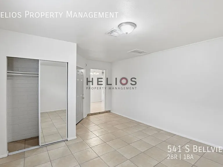 541 S Bellview — Photo 10