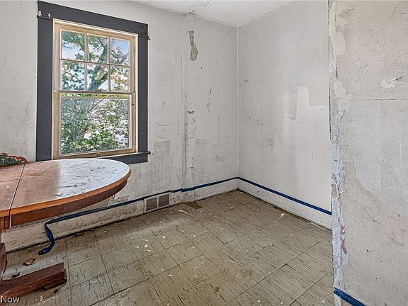 5th image of 3004 Southern Blvd