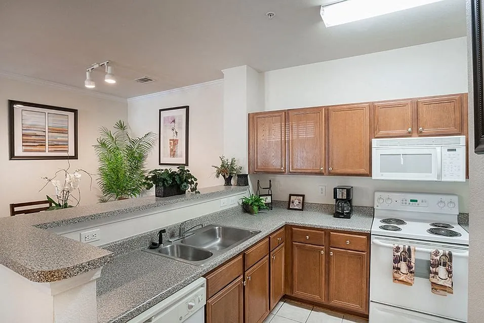 Greenbrier Estates Apartments