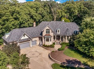 13225 Maple Ave, Lemont, IL 60439