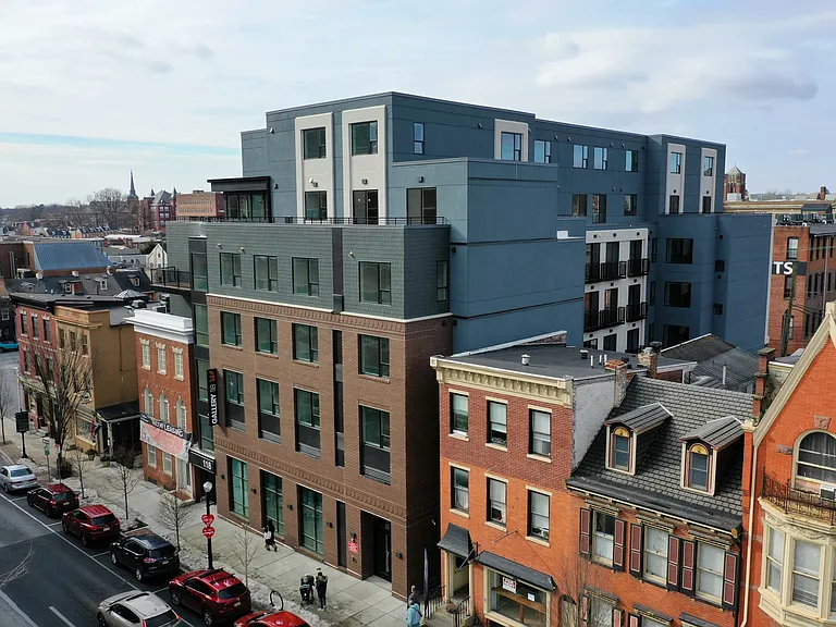 Gallery 118 — Photo 34