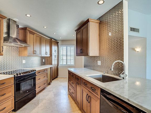 5th image of 10509 W Ocotillo Dr