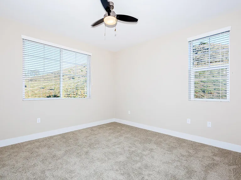 Sendero Gateway Apartment Homes — Photo 85