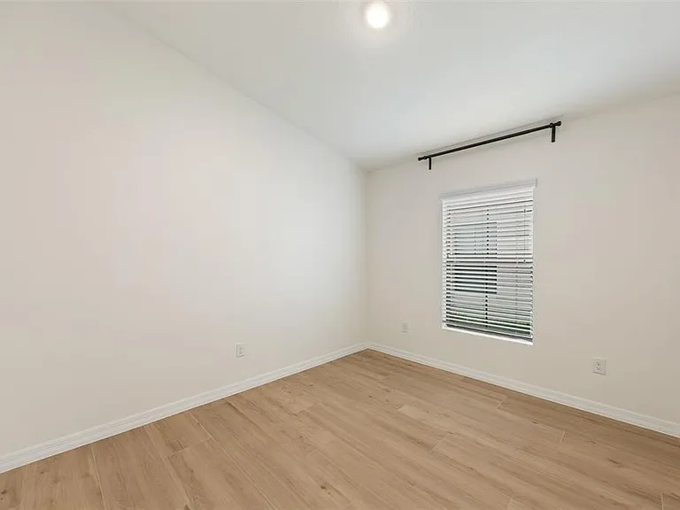 12401 Streambed Dr — Photo 19
