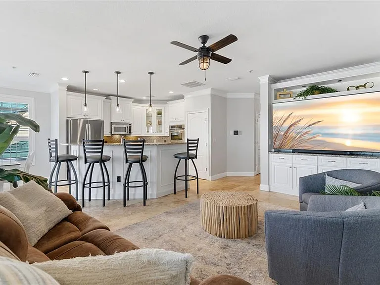 6420 Sunset Bay Cir — Photo 14