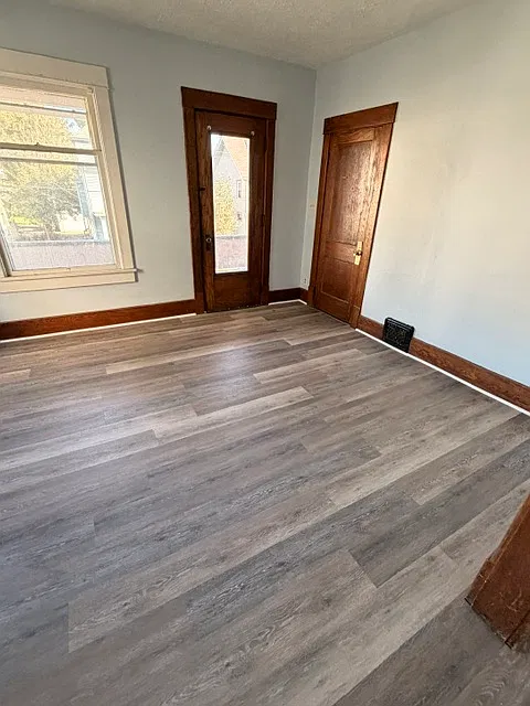 2 bed, 750 sqft, $1,095 — Photo 1