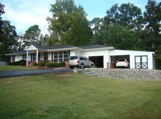 4 Hillcrest Cir, Paris, TN 38242