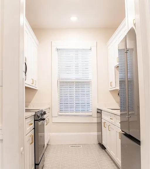 604 Habersham St #B — Photo 6
