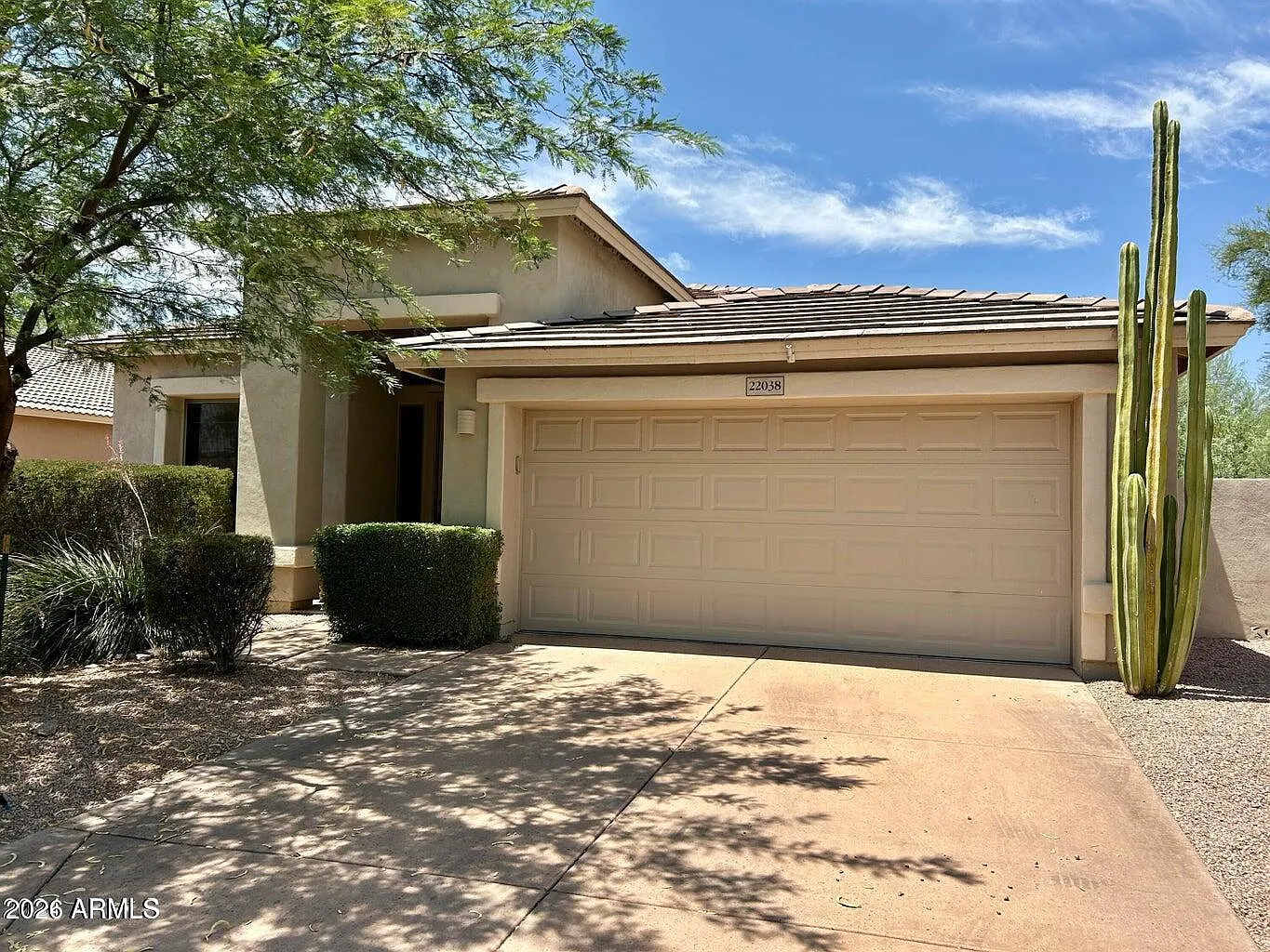 4 bed, 2116 sqft, $3,500 — Photo 1