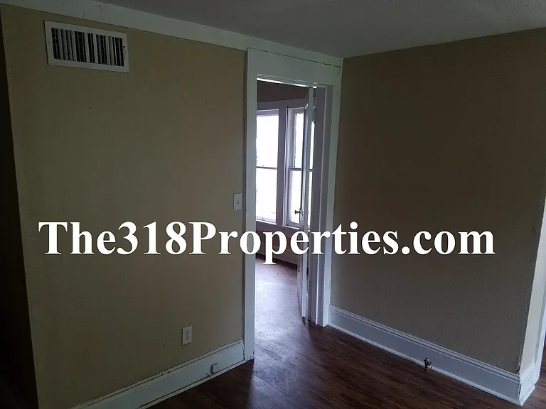 141 Merrick St — Photo 8