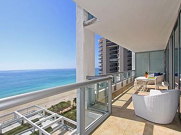 4th image of 6799 Collins Ave APT 1204