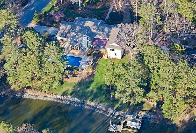 1st image of 2681 Blue Heron Ct