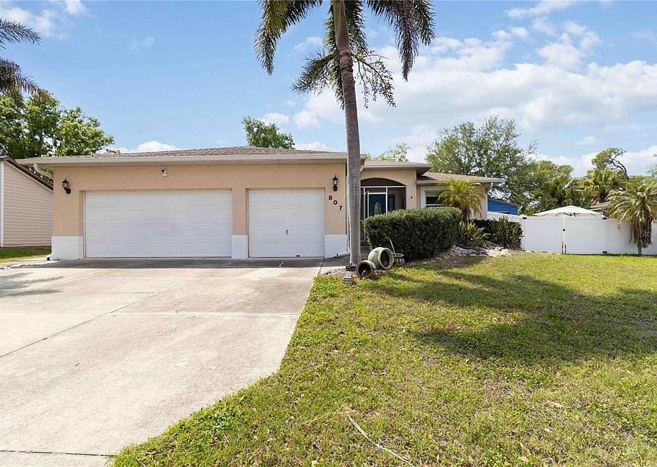 1st image of 807 IXORA AVENUE