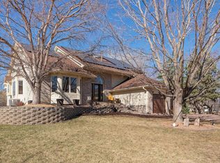 8965 Cambridge Ct, Minneapolis, MN 55443