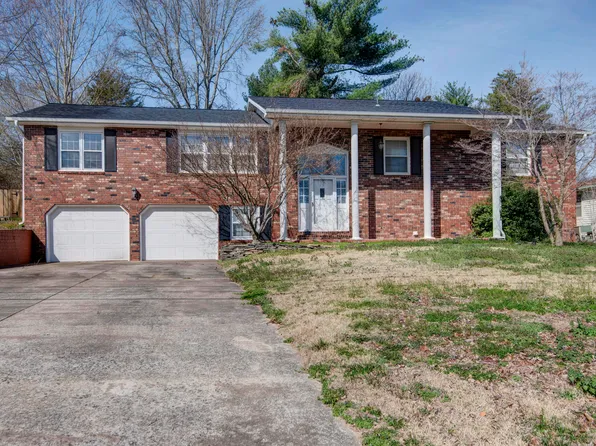 5735 S Farm Rd 137, Springfield, MO 65810