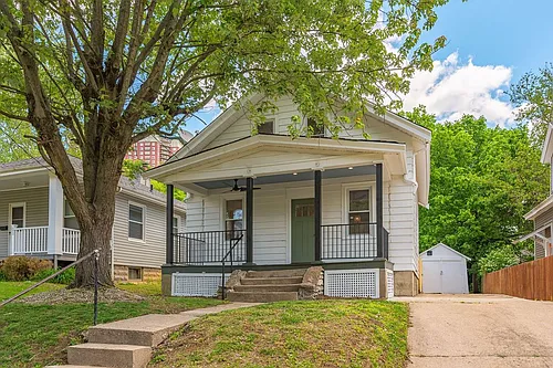 5410 Ward St Photo 1