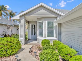 21630 Regency Park Ln, Leesburg, FL 34748