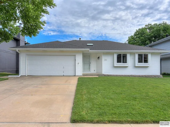 2612 Alberta Ave, Bellevue, NE 68147