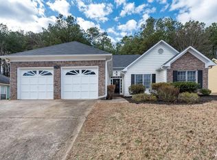 516 Brooksdale Dr, Woodstock, GA 30189