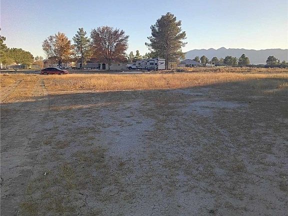 4th image of 520 W Calvada Blvd