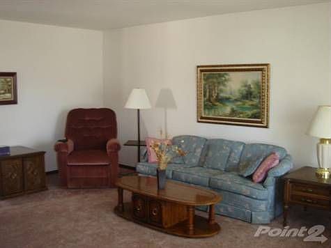 Front Unit Living Room