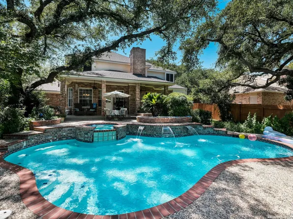 8710 Queen Heights, San Antonio, TX 78254