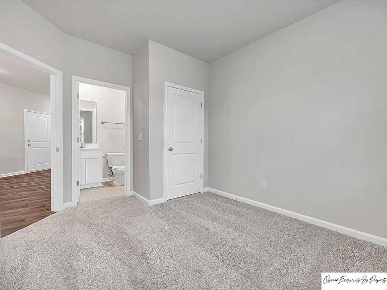 223 Sunny Hill Dr — Photo 15