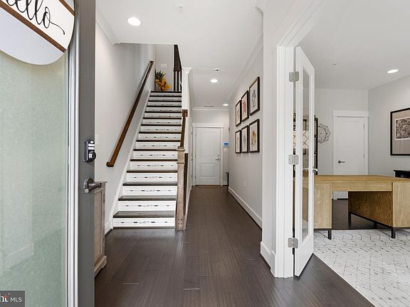 3rd image of 22901 Ember Brook Cir