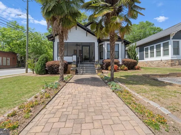 1146 Oak St SE, Covington, GA 30014