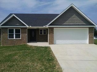 27205 Camp Comfort Hts, Abingdon, VA 24211