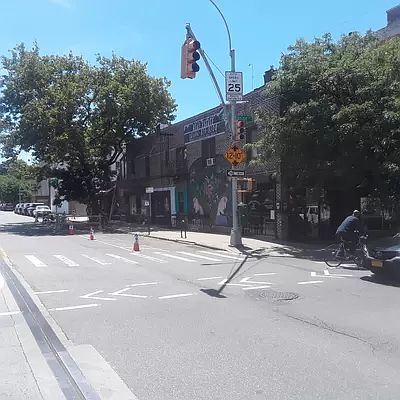 5th image of 144 Union St #1