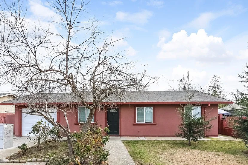 1113 Meadowview Dr photo 1